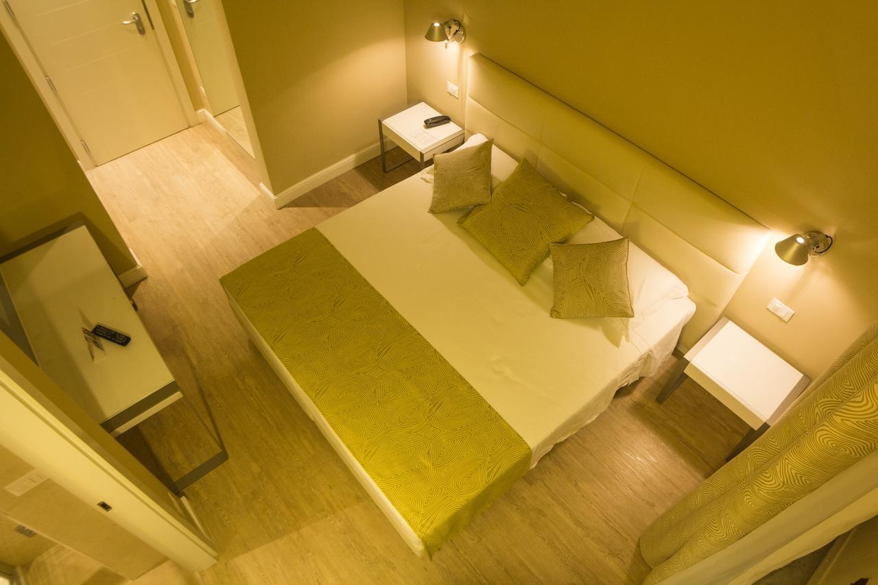 ליבורנו Hotel Universal מראה חיצוני תמונה