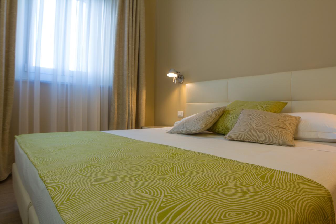 ליבורנו Hotel Universal מראה חיצוני תמונה