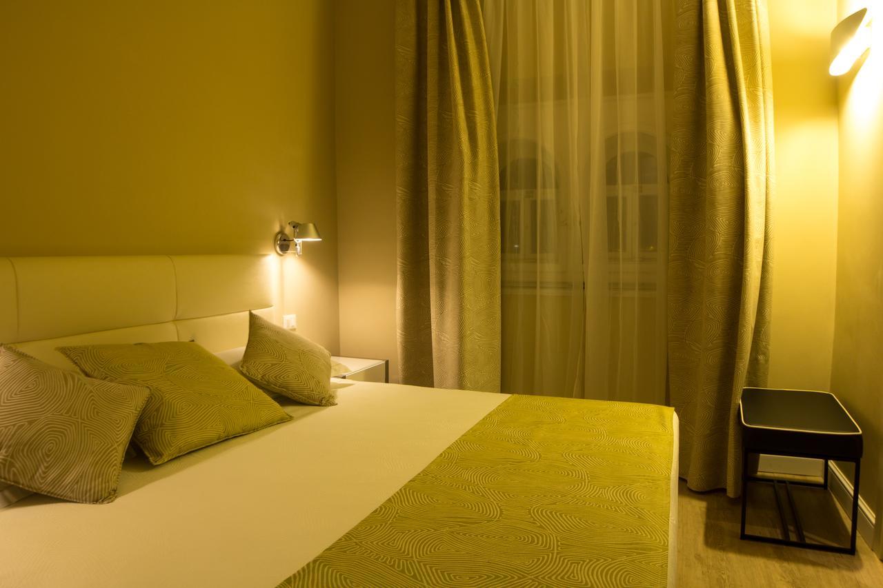 ליבורנו Hotel Universal מראה חיצוני תמונה